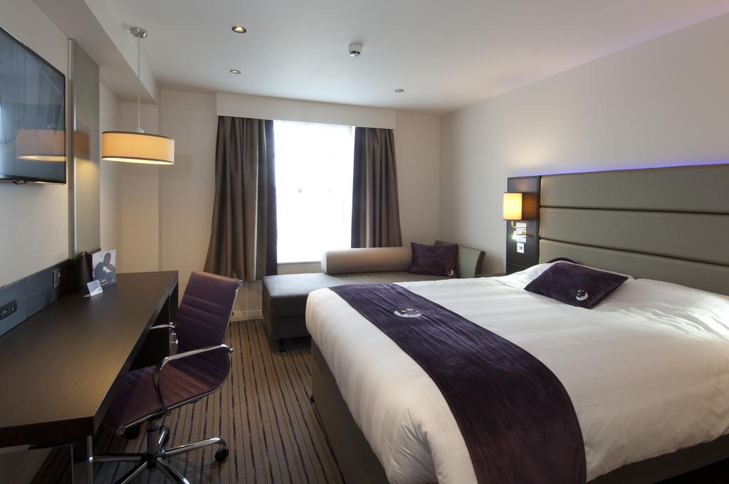 Premier Inn Glasgow - Bellshill Motherwell Værelse billede