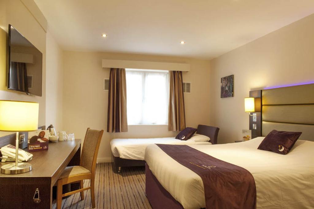 Premier Inn Glasgow - Bellshill Motherwell Værelse billede