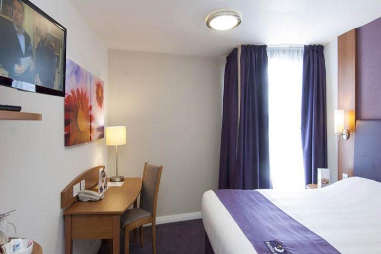Premier Inn Glasgow - Bellshill Motherwell Eksteriør billede